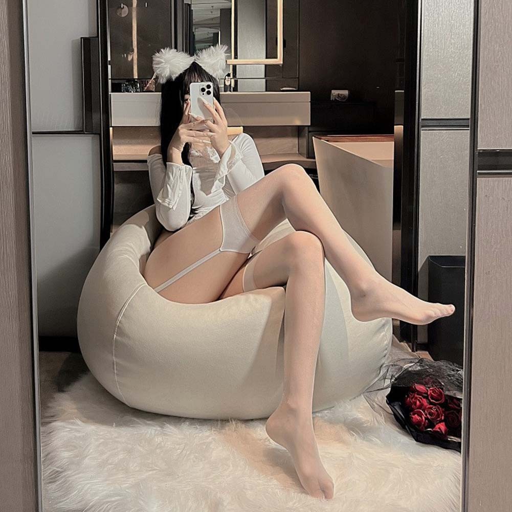 Enticing Womens Lingerie with Elegant Stockings for Your Private Collection - Picture 14 of 15