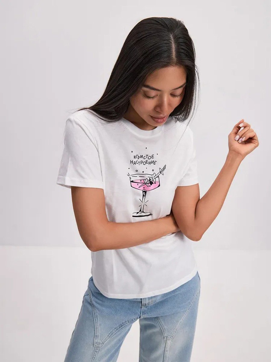 Lightweight Cotton T Shirt with Cartoon Print for Women Casual and Fashion - Picture 18 of 51
