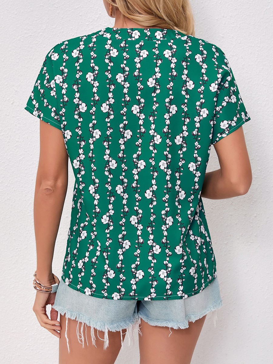 Stylish Green T Shirt for Women Short Sleeves Floral and Striped Casual Design - Picture 16 of 72