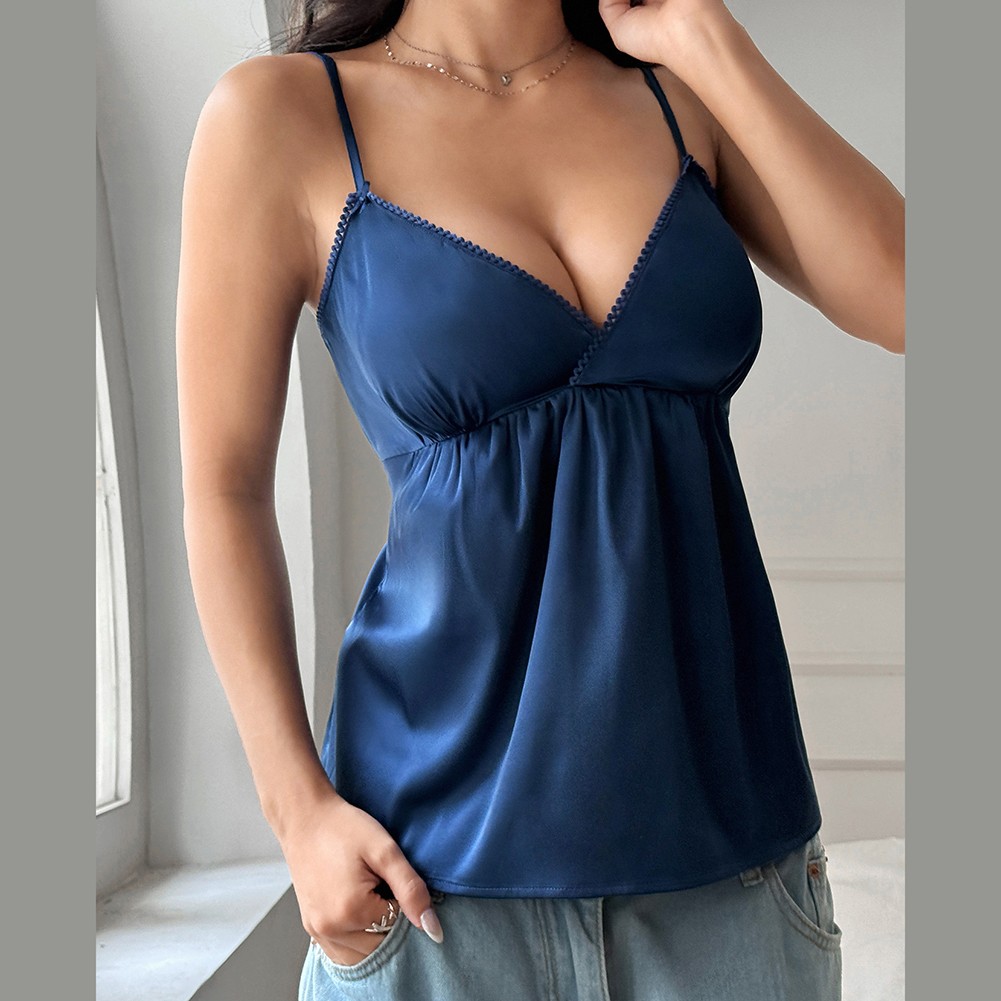 Casual yet stylish solid color halter top for women perfect for shopping trips - Picture 28 of 65