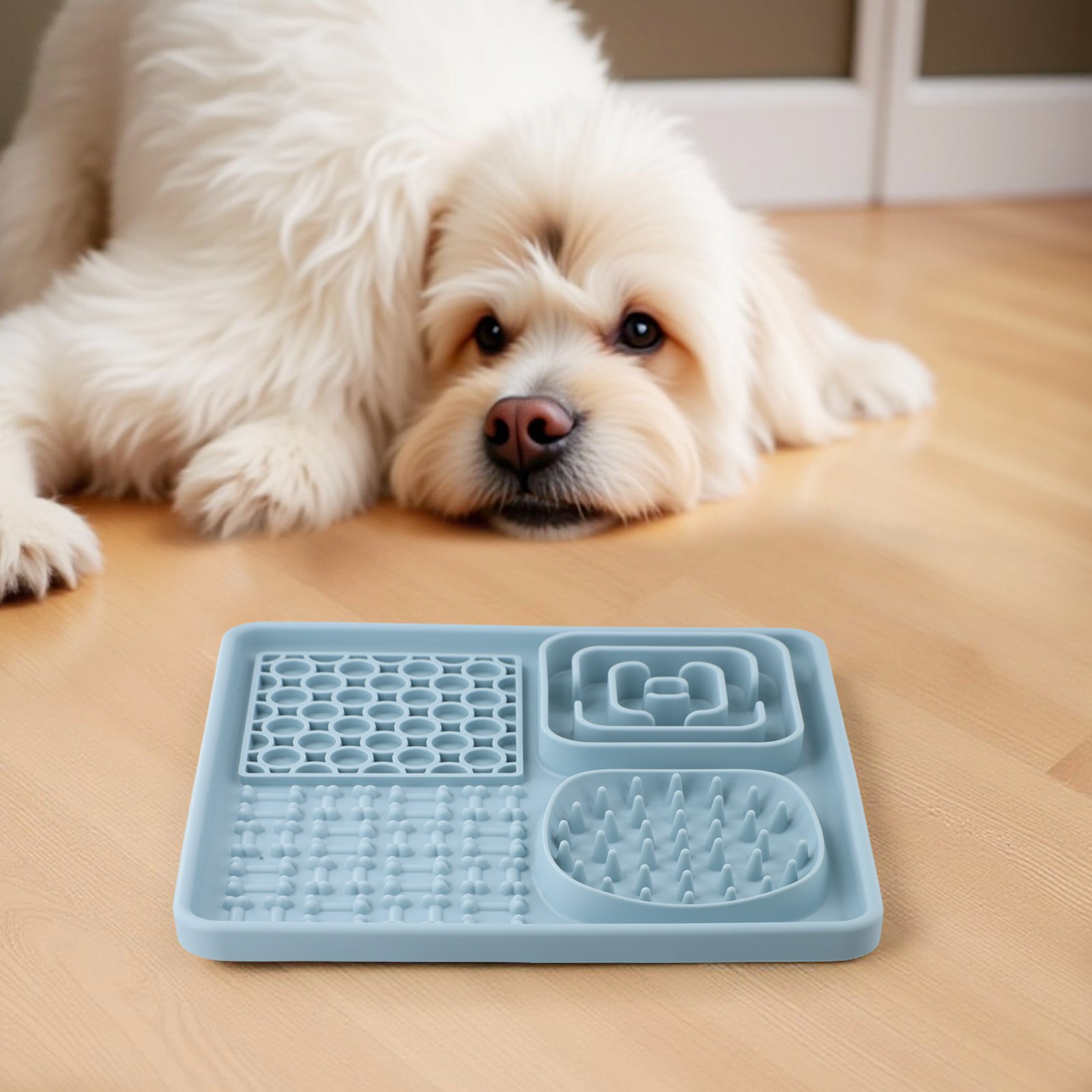 Pet Licking Mat with Suction Cup for Dogs and Cats Easy to Clean Silicone - Photo 19/28