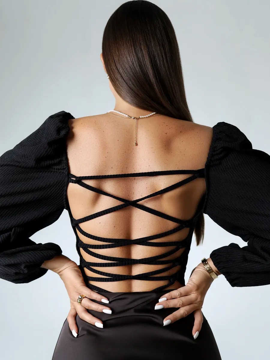 Stylish Women's Top with Square Neck and Lantern Sleeves for Everyday Comfort - Picture 41 of 46