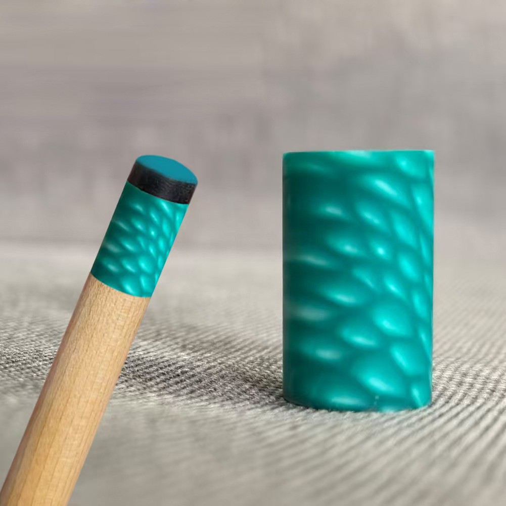 Solid Pool Cue Ferrules for Better Control and Reduced Deviation during Play