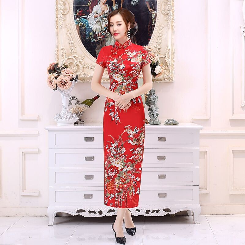 Modern Qipao Short Sleeved Long Dress in Chinese Style with Weaved Brocade - Picture 8 of 9