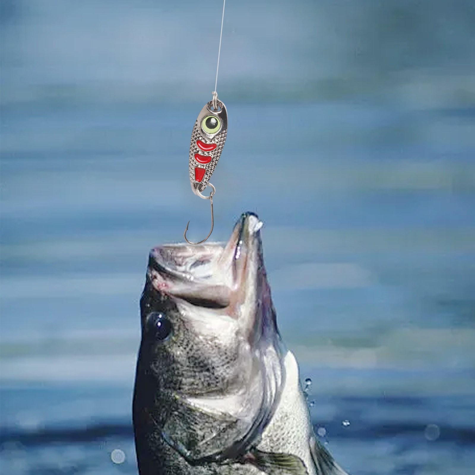 Sequin Spoon Lure Designed for Optimal Water Suspension and Attraction