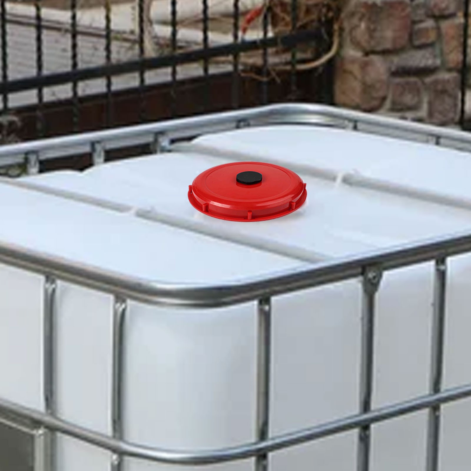 IBC Tank Cap with Automatic Air Change System for Improved Pollution Control