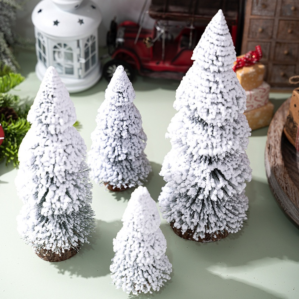 Weihnachtsbaum Mit Schneespray