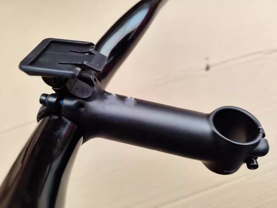 engineered plastic mount for BLENDR For stem with computer and light base