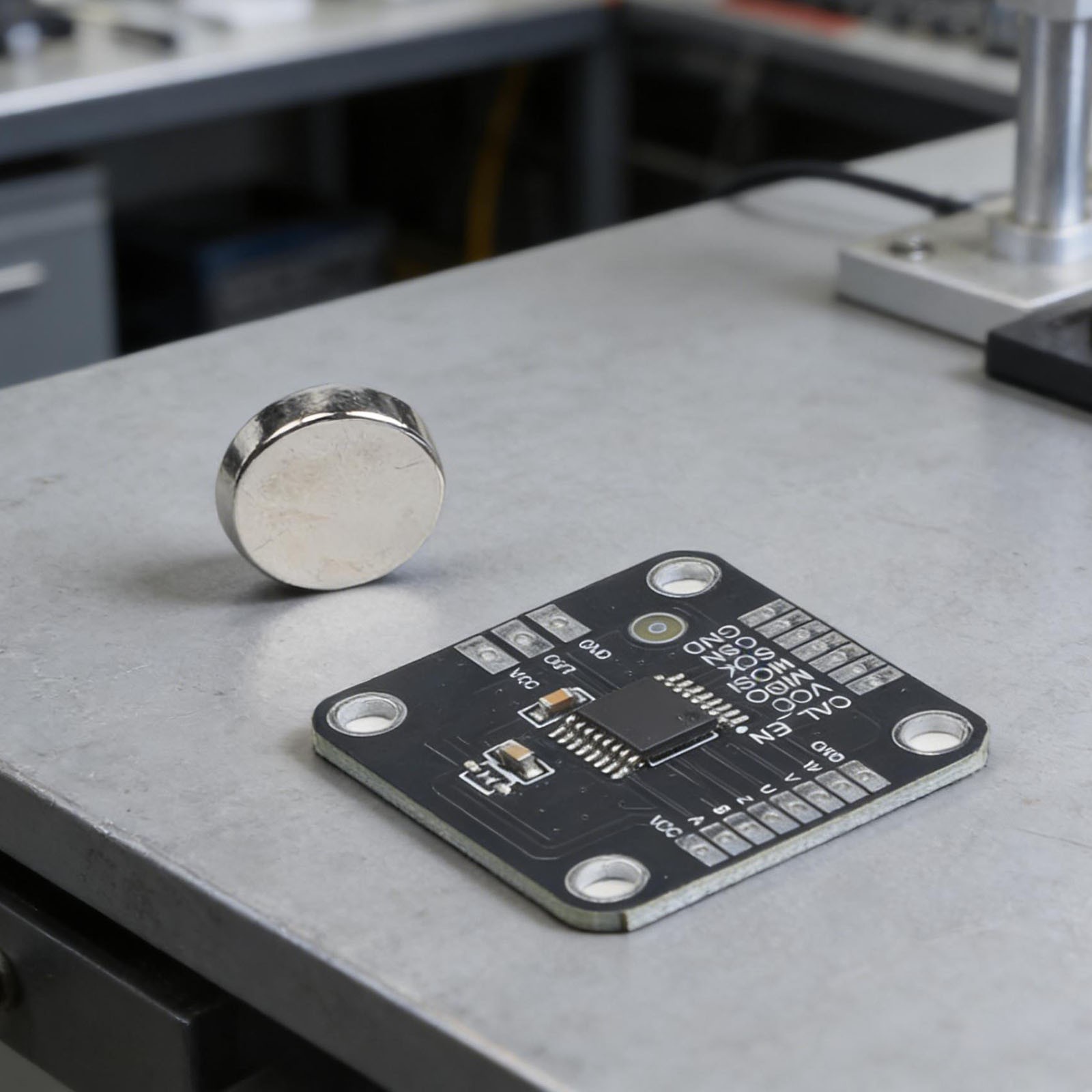 Angle Encoder For Motor Control Applications ABZ Signal Output UVW Signal Output