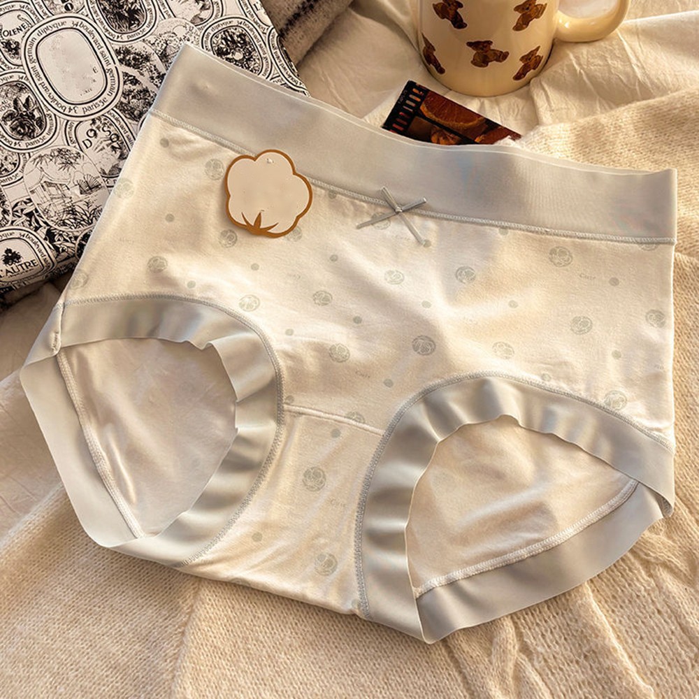 Women’s Seamless Cotton Crotch Underwear for Daily Vacation Holiday Use