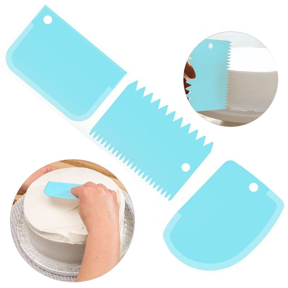 3-Piece Dough Scraper Set Plastic Tools Measuring 10cm 12.5cm 0.4cm for Baking