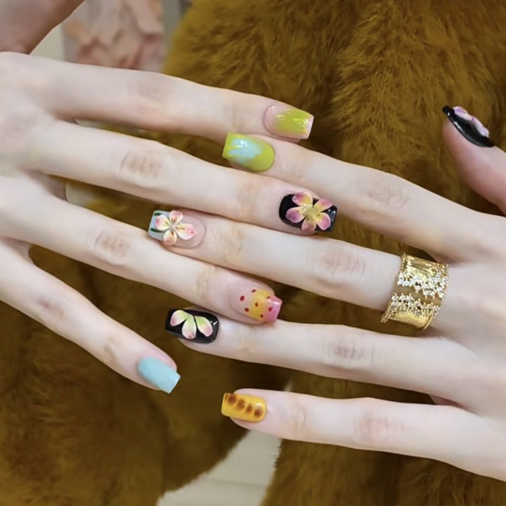 3D Ombre Gradient Press On Nails 30pcs Ice Transparent Floral Dot for Women