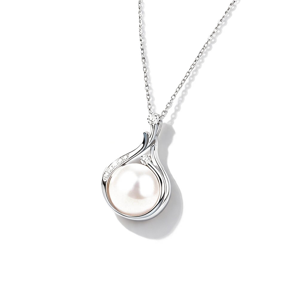 Adjustable Pearl Necklace 45cm + 5cm Extension Paired with Matching Earrings